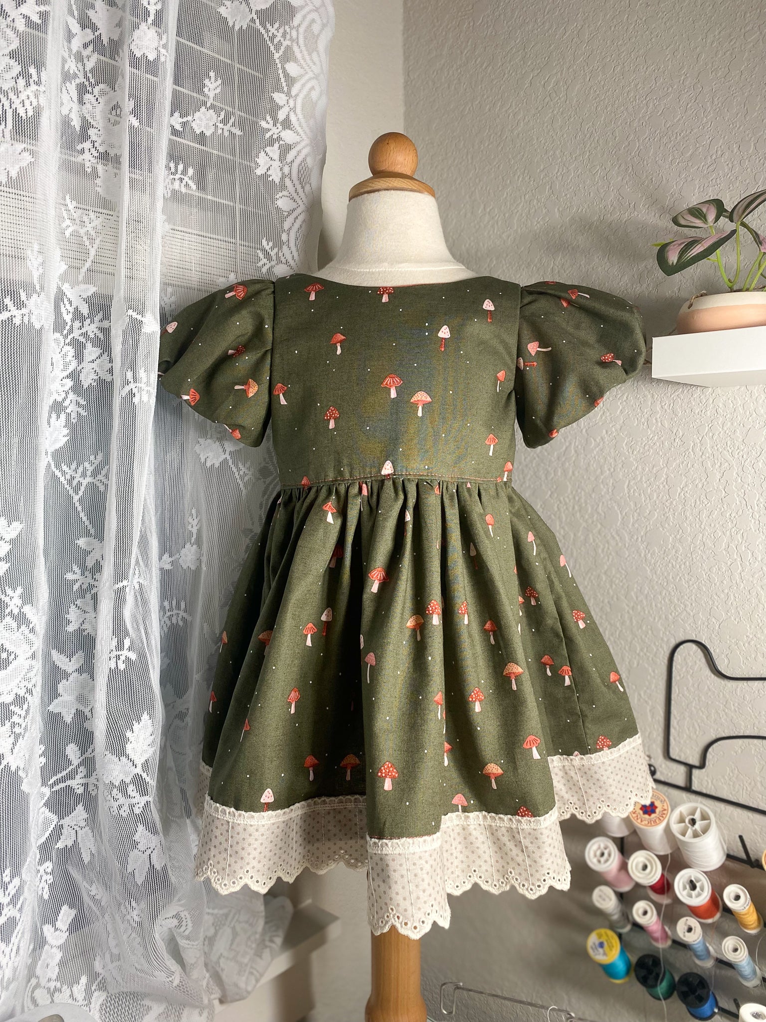 slim fit dress slacks MORI mushroom greenery embroidered apron dress – Yoyo The Ricecorpse main image 1